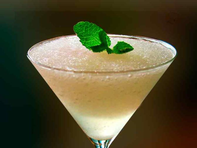 Cóctel Frozen Daiquiri Historía, Receta, Ingredientes y Preparación